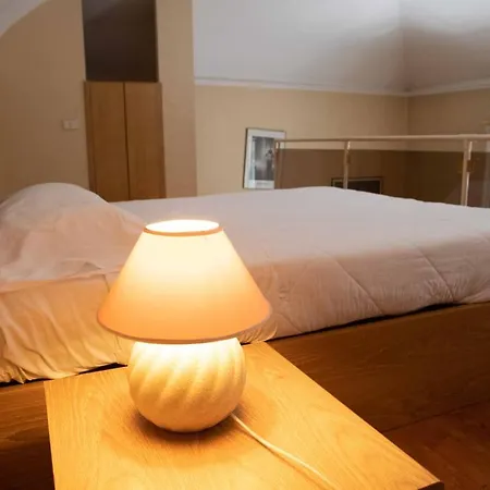 Lagrange Apart Otel