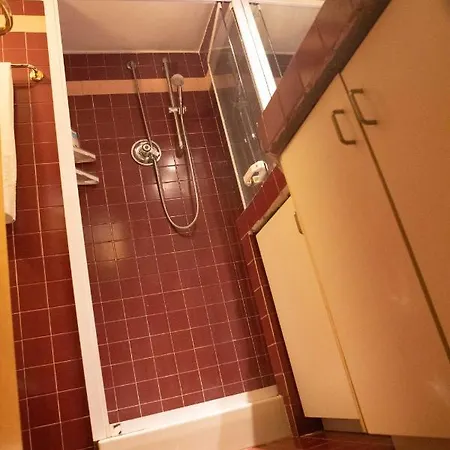 Aparthotel Lagrange *