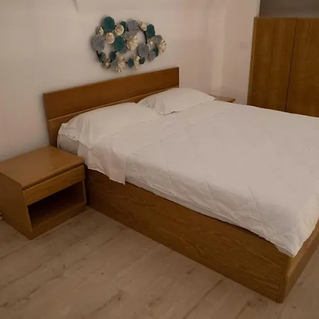 Lagrange Apartmanhotel Torino