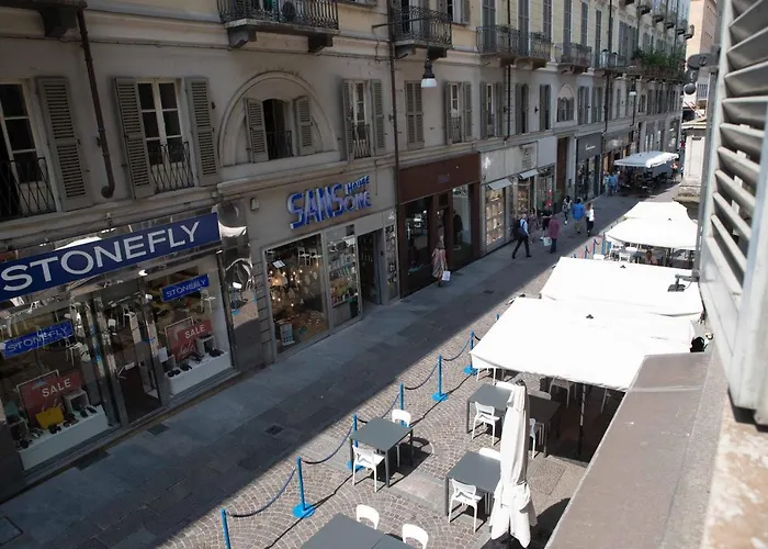 Lagrange شقة فندقية *